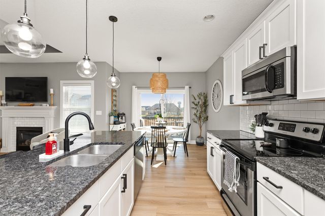 700 SE 15th Street, Grimes, IA 50111