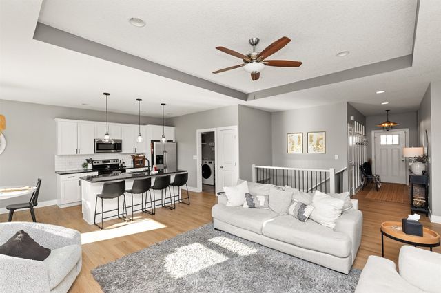 700 SE 15th Street, Grimes, IA 50111