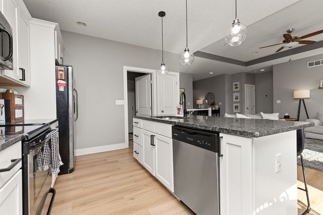 700 SE 15th Street, Grimes, IA 50111