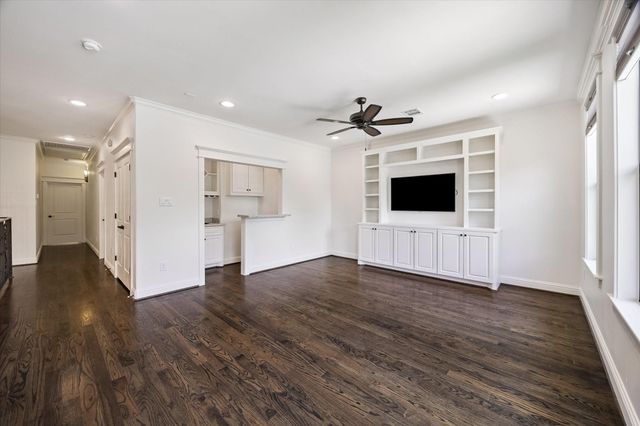1539 Hewitt Drive, Houston, TX 77018