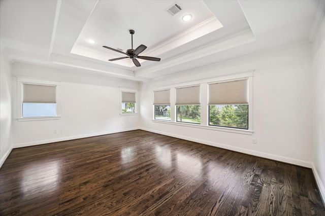 1539 Hewitt Drive, Houston, TX 77018
