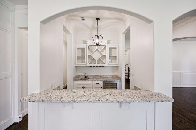 1539 Hewitt Drive, Houston, TX 77018