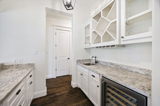 1539 Hewitt Drive, Houston, TX 77018