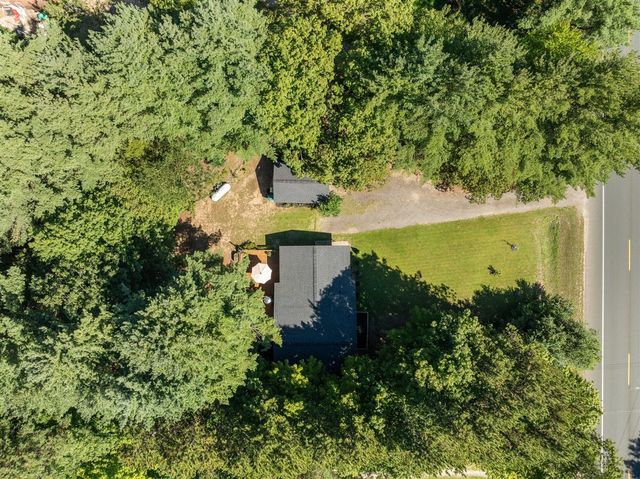 3233 13 Mile Road, Rockford, MI 49341