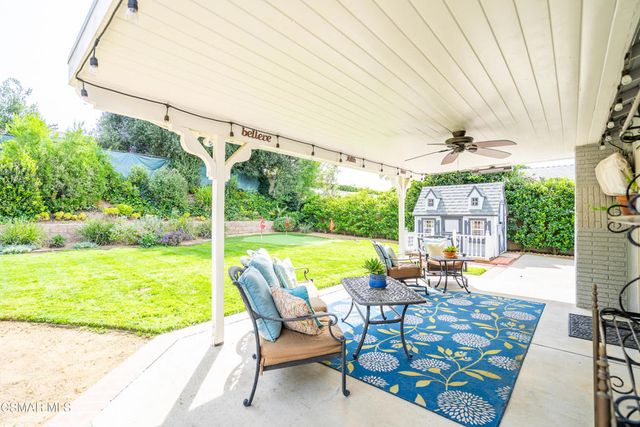 78 N Sabra Avenue, Oak Park, CA 91377