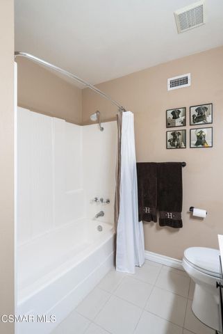 78 N Sabra Avenue, Oak Park, CA 91377