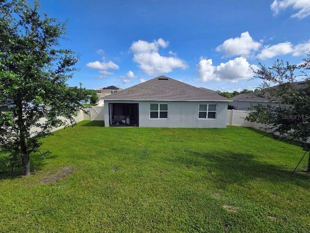 5268 GREENHEART AVENUE, Mount Dora, FL 32757
