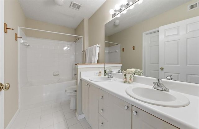 812 Vinings Forest Lane SE, Smyrna, GA 30080