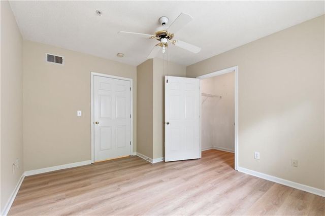 812 Vinings Forest Lane SE, Smyrna, GA 30080