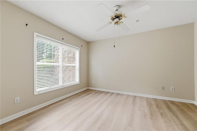 812 Vinings Forest Lane SE, Smyrna, GA 30080
