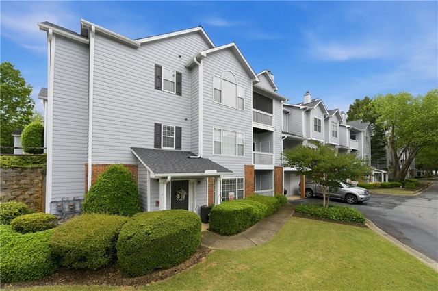 812 Vinings Forest Lane SE, Smyrna, GA 30080