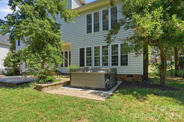 12106 Kane Alexander Drive, Huntersville, NC 28078
