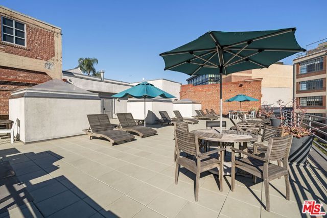 500 Molino Street 208, Los Angeles, CA 90013