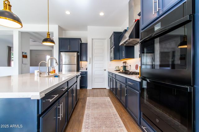 19087 E WALNUT Court, Queen Creek, AZ 85142