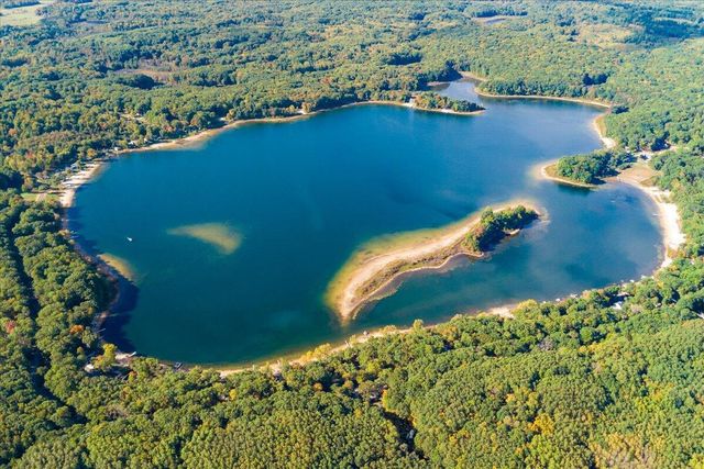 7130 N Poplar Road, Free Soil, MI 49411