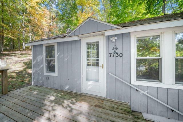 7130 N Poplar Road, Free Soil, MI 49411