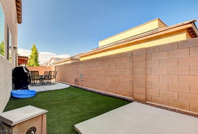 6642 Bristle Falls Street, Las Vegas, NV 89149