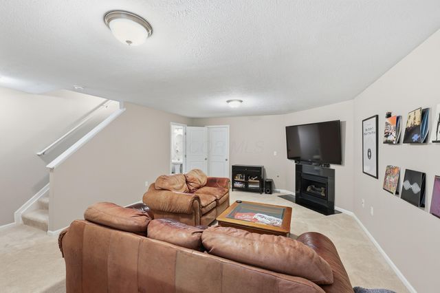 5609 Rainbow Falls Street, 23, Dublin, OH 43016