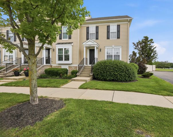 5609 Rainbow Falls Street, 23, Dublin, OH 43016