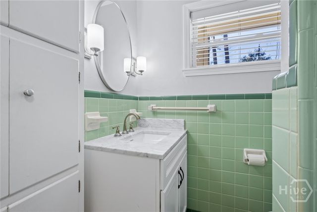 5205 Habersham Street, Savannah, GA 31405