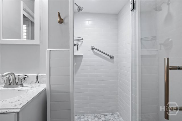 5205 Habersham Street, Savannah, GA 31405