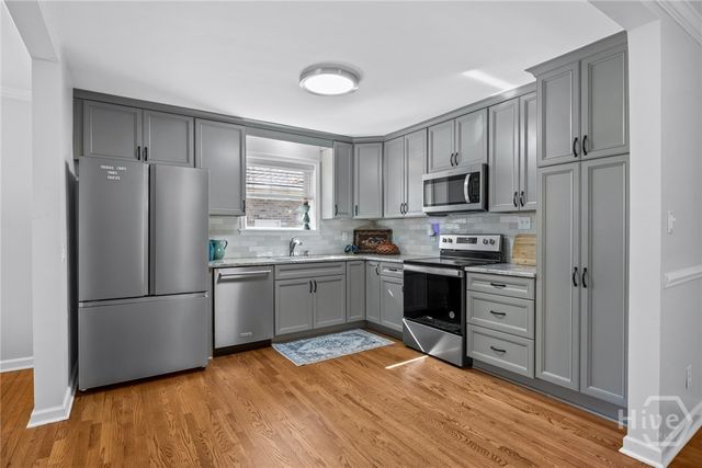 5205 Habersham Street, Savannah, GA 31405