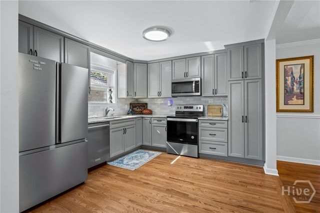 5205 Habersham Street, Savannah, GA 31405