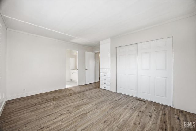 3535 Stine Road 4, Bakersfield, CA 93309