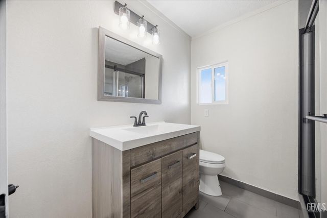 3535 Stine Road 4, Bakersfield, CA 93309