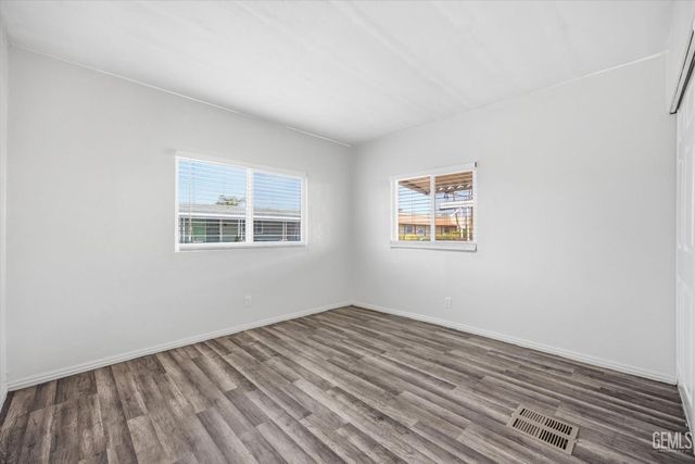 3535 Stine Road 4, Bakersfield, CA 93309