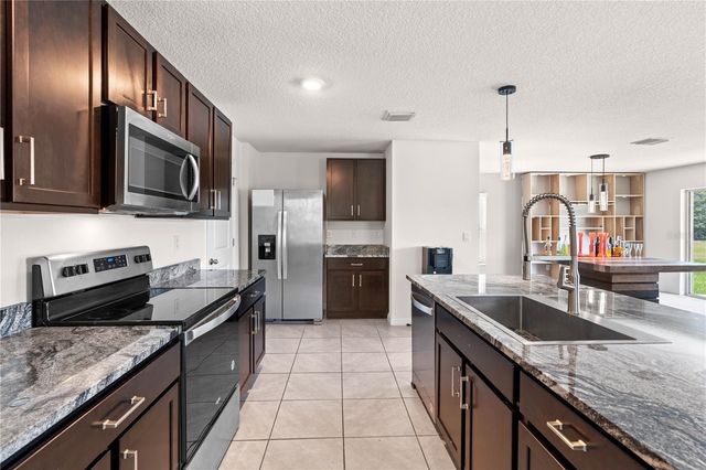 13576 WHISKEY DAISY DRIVE, Dade City, FL 33525
