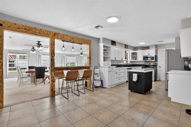 124 Pickard Drive, Mcloud, OK 74851
