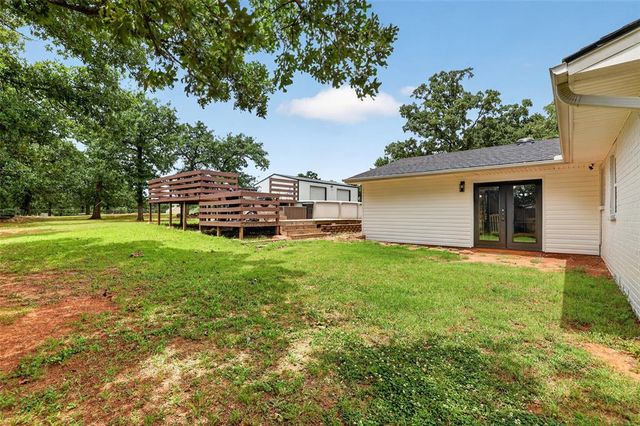 124 Pickard Drive, Mcloud, OK 74851
