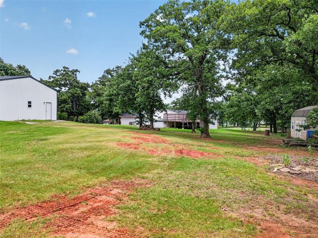 124 Pickard Drive, Mcloud, OK 74851
