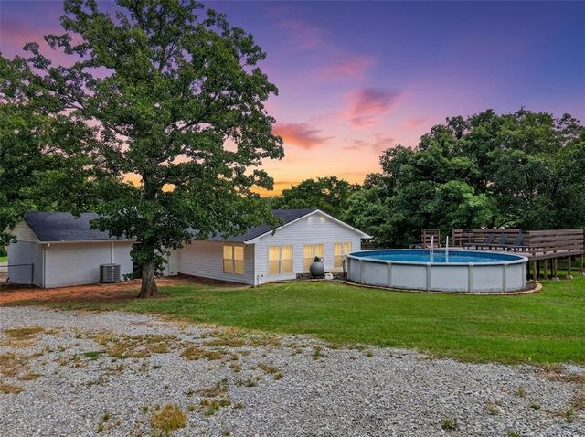 124 Pickard Drive, Mcloud, OK 74851