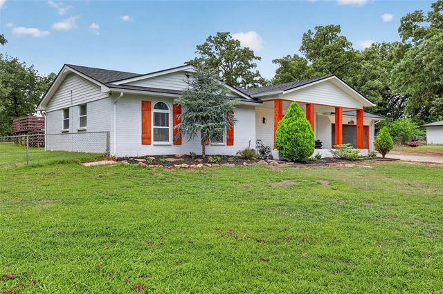 124 Pickard Drive, Mcloud, OK 74851