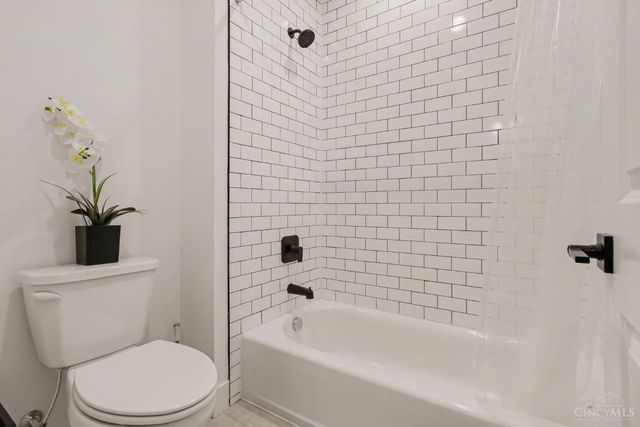 50412 Delta Avenue, Cincinnati, OH 45226