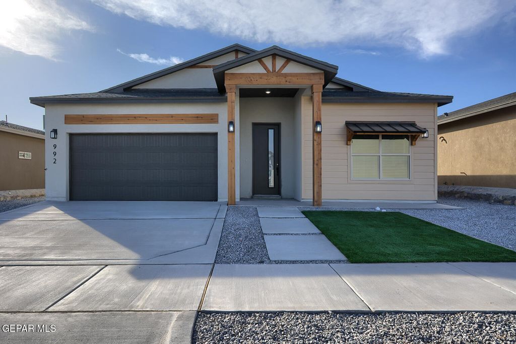 12605 AMESBURY, El Paso, TX 79928