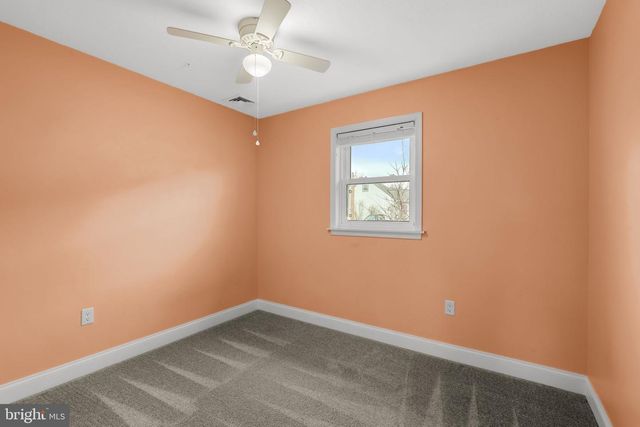 305 PARTRIDGE DR, Lititz, PA 17543