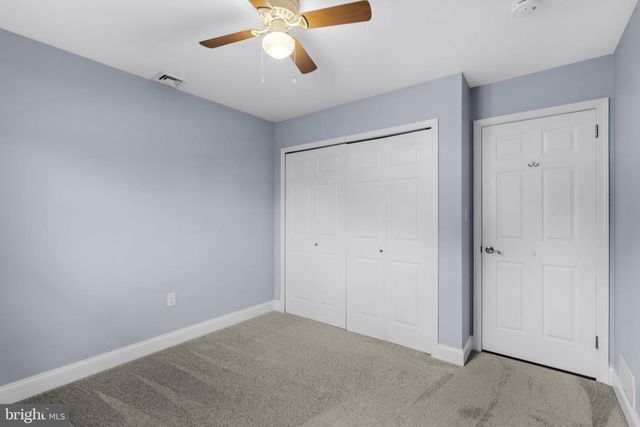 305 PARTRIDGE DR, Lititz, PA 17543