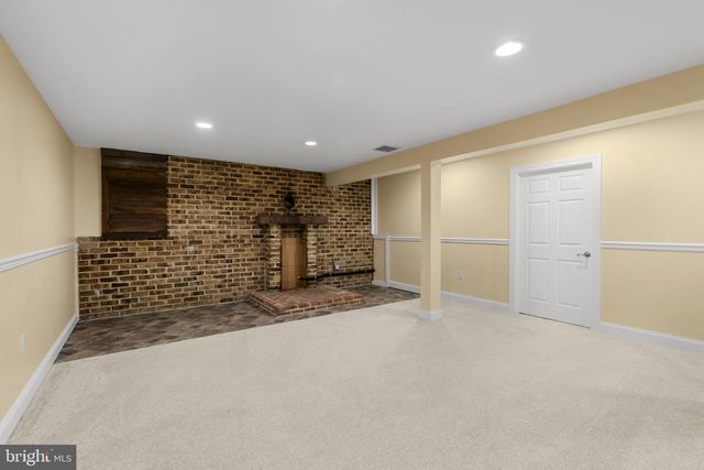305 PARTRIDGE DR, Lititz, PA 17543