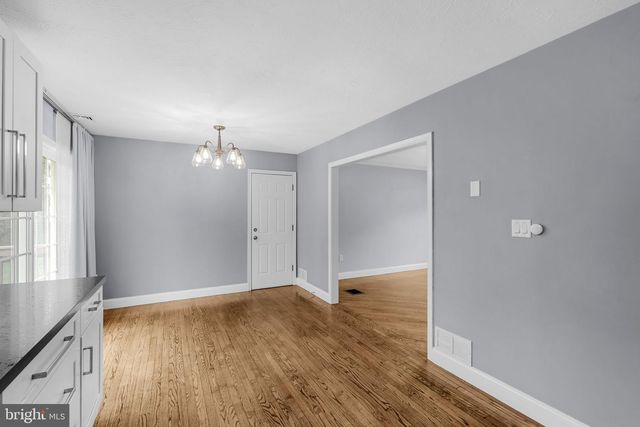 305 PARTRIDGE DR, Lititz, PA 17543