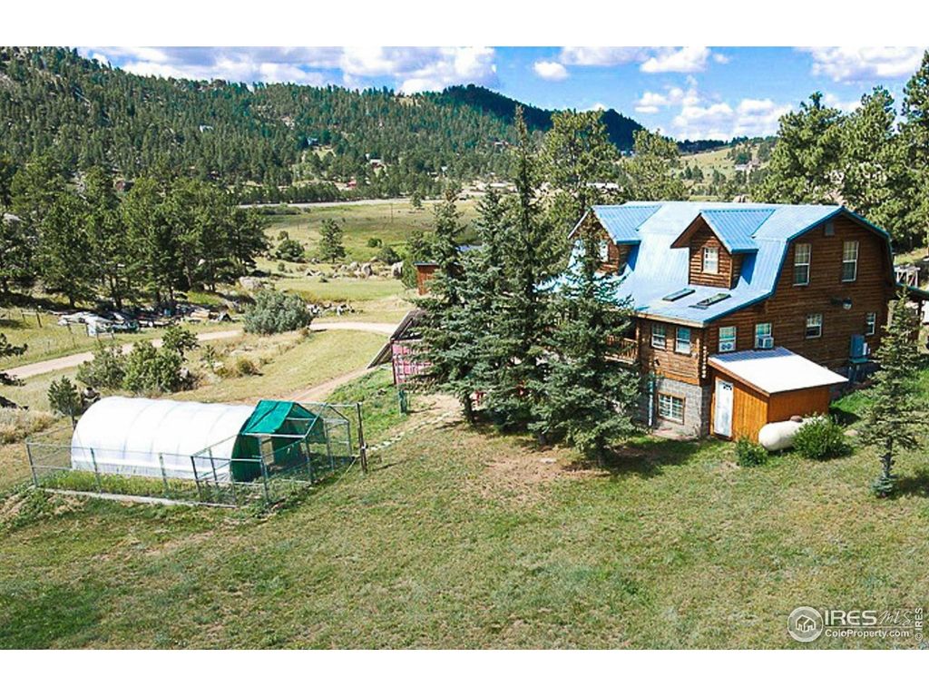 490 Gordon Ct, Livermore, CO 80536