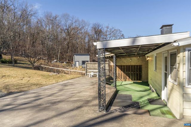 906 ALTA ST, Staunton, VA 24401