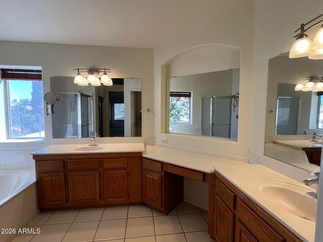 5922 W GARY Drive, Chandler, AZ 85226