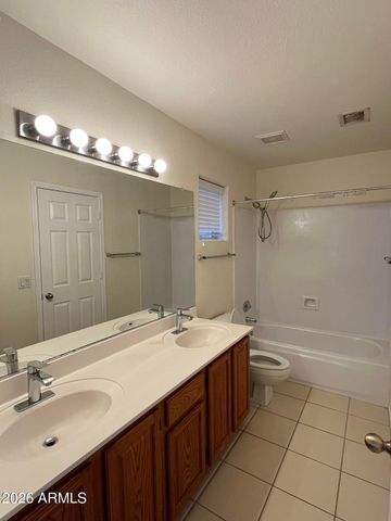 5922 W GARY Drive, Chandler, AZ 85226