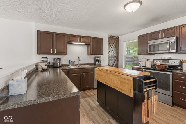 1839 Jolinda Drive, Columbus, IN 47203