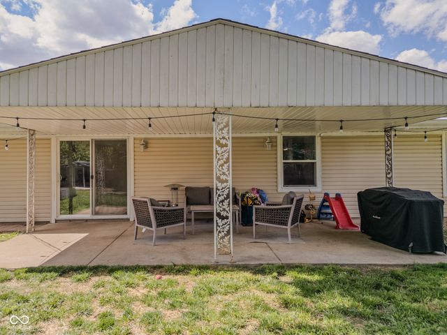 1839 Jolinda Drive, Columbus, IN 47203