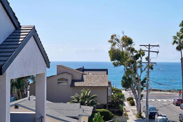 187 Cherry Ave, Carlsbad, CA 92008