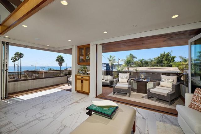 187 Cherry Ave, Carlsbad, CA 92008